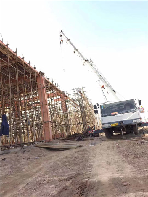 北票市吊车作业的安全注意事项有哪些？